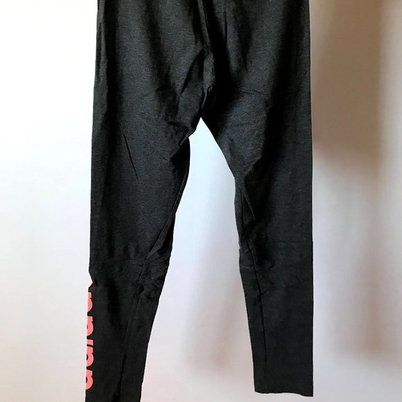 Dark Grey Leggings With Pink Logo - Picture 4 of 4